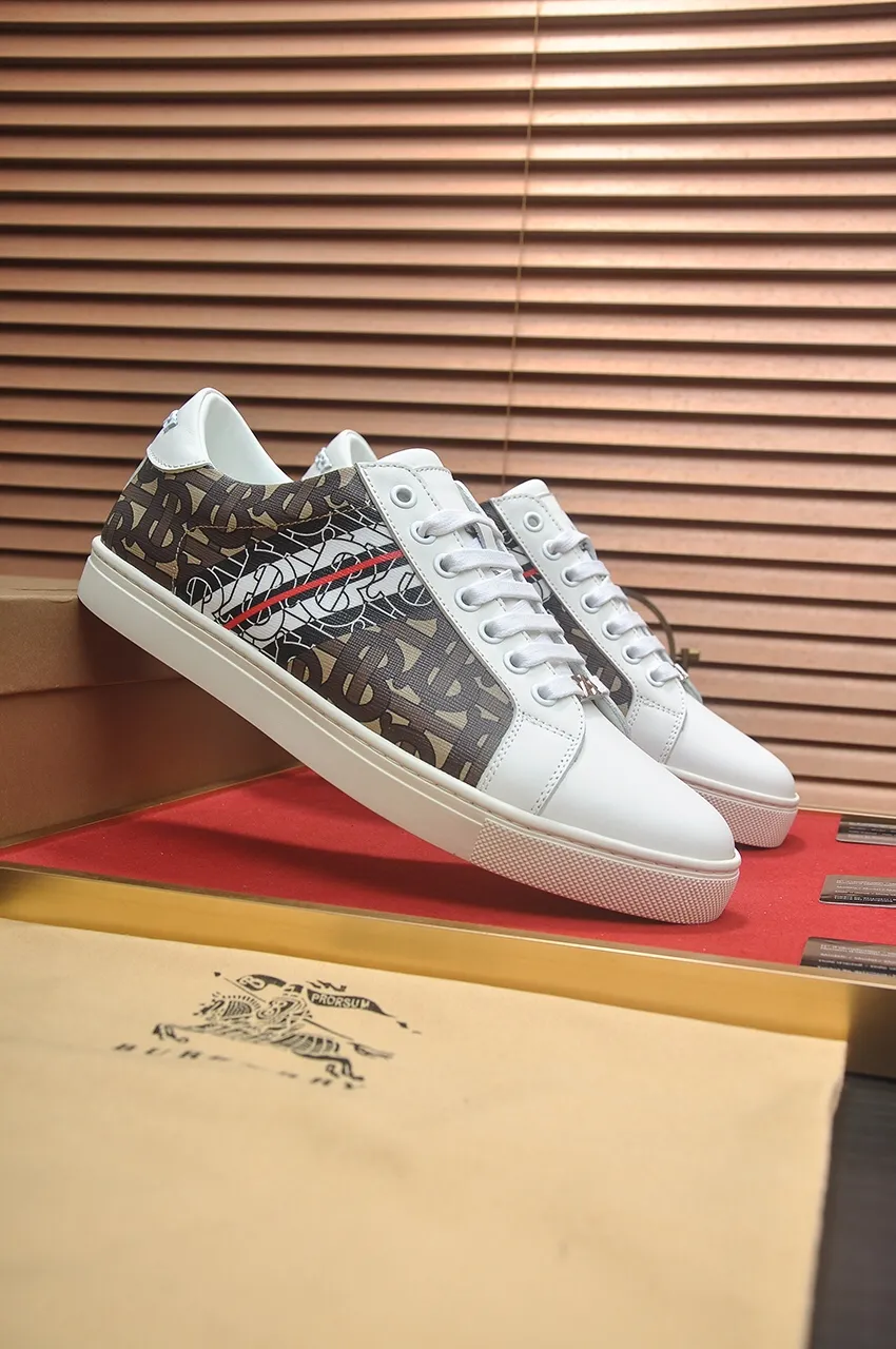 Men's shoes💰480💶[Burberry] (cowhide lining) classic low-top sneakers｜Imported cowhide with classic plaid fabric｜Cow leather lining｜Original outsole｜Fine workmanship and comfortable to wear Size: 38-44 (customized at 45)